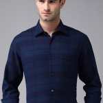 Men Navy Blue Custom Fit Striped Formal Shirt