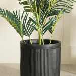 Black Vertical Ribbed Polyfibre Clay Pot